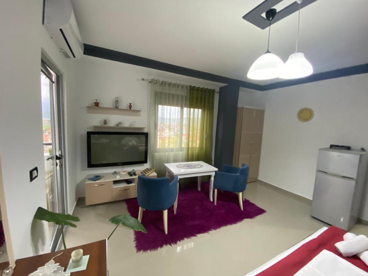 Guest'S Apartament Pogradec Exteriér fotografie